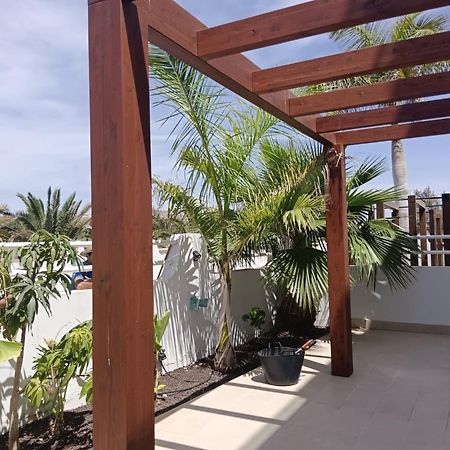 Homeforguest Flat With Large Terrace In Modern Residential Complex With Swimming Pool Caleta De Fuste Kültér fotó