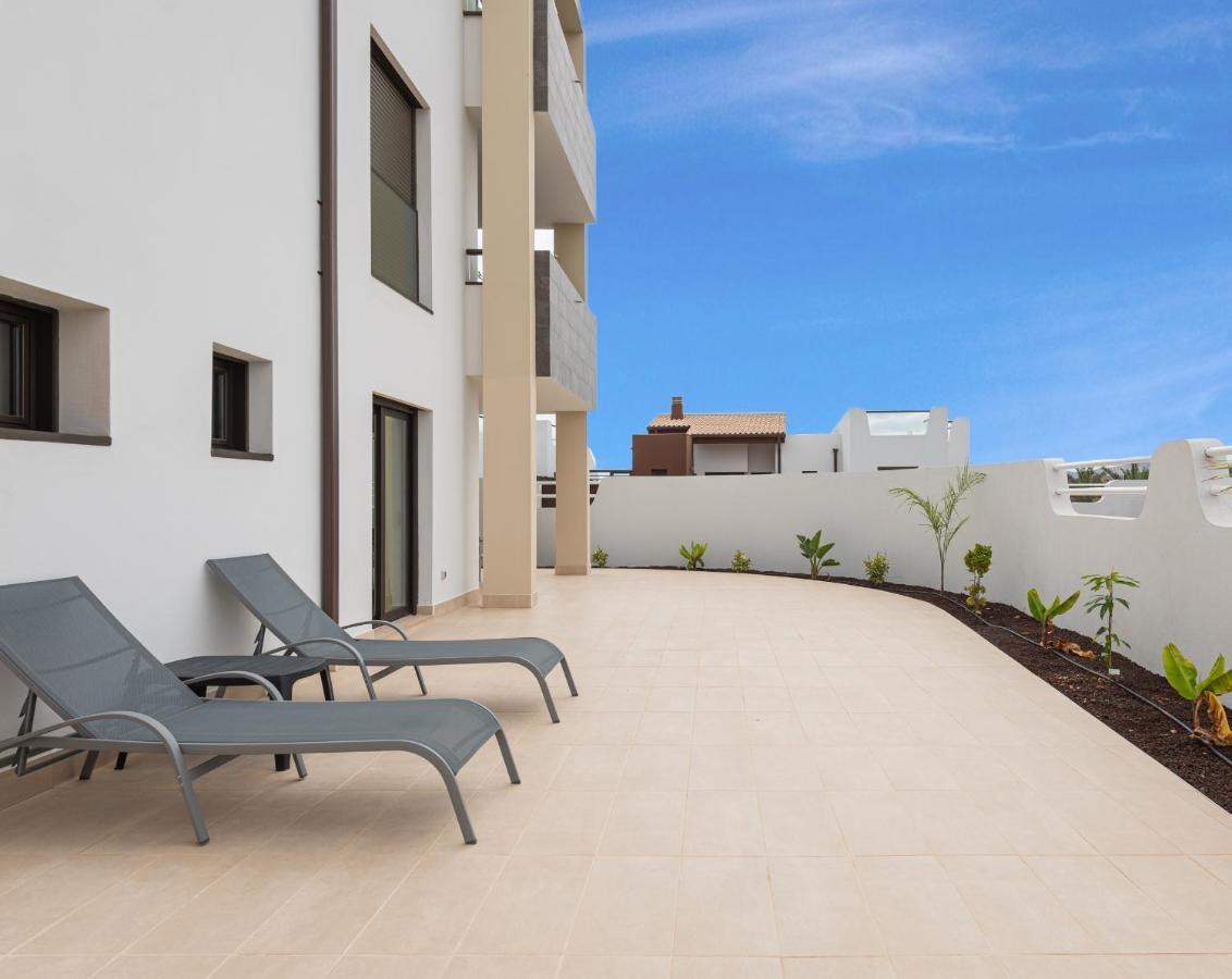 Homeforguest Flat With Large Terrace In Modern Residential Complex With Swimming Pool Caleta De Fuste Kültér fotó