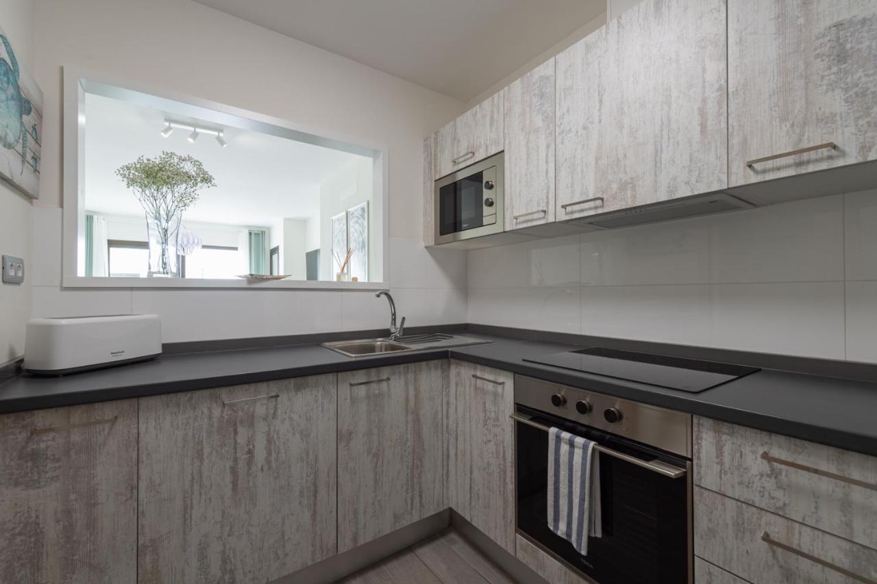 Homeforguest Flat With Large Terrace In Modern Residential Complex With Swimming Pool Caleta De Fuste Kültér fotó