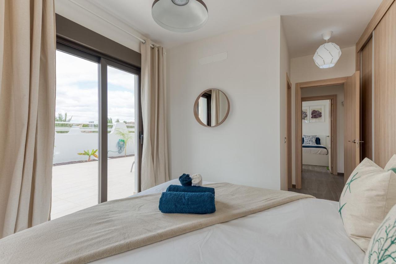 Homeforguest Flat With Large Terrace In Modern Residential Complex With Swimming Pool Caleta De Fuste Kültér fotó