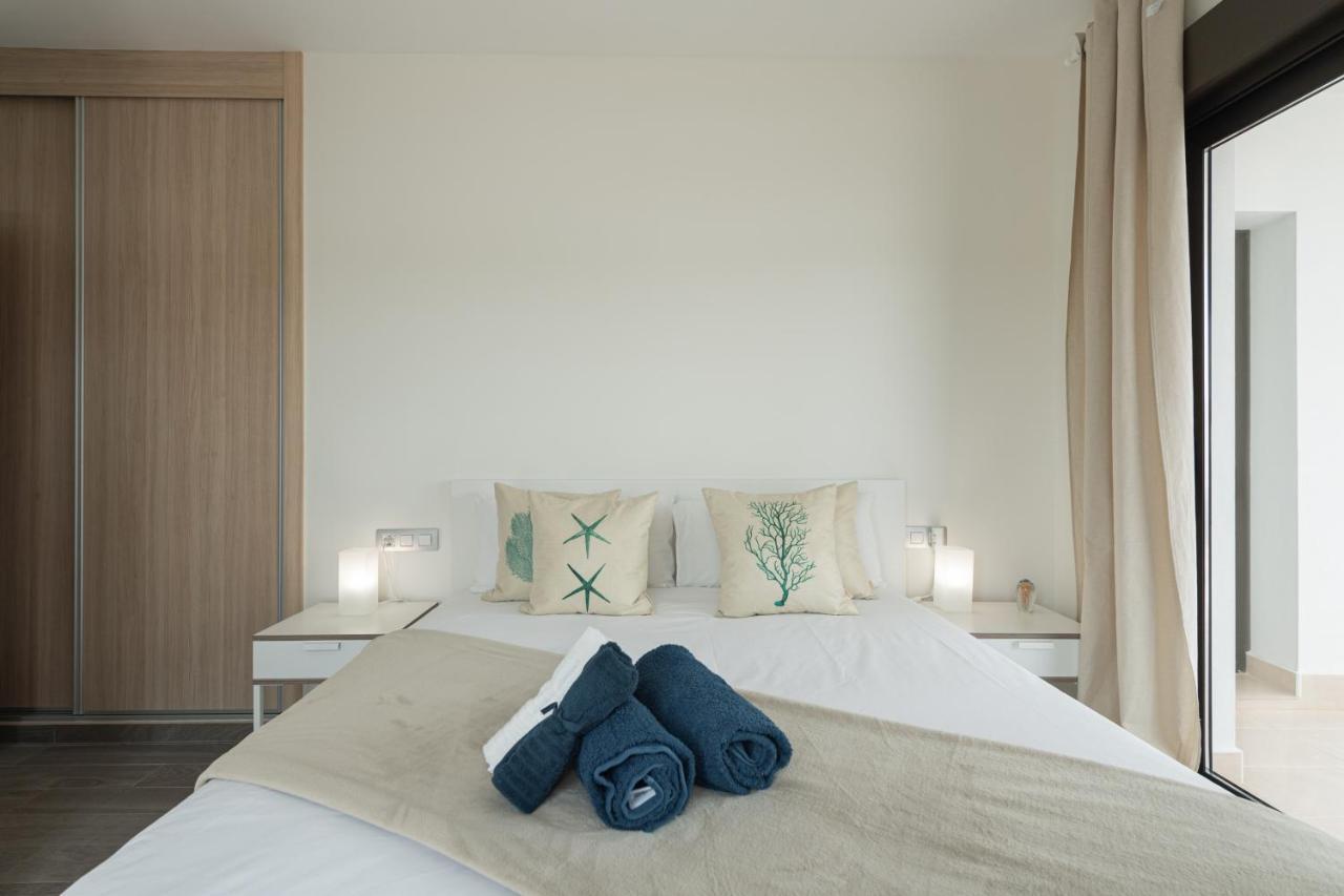 Homeforguest Flat With Large Terrace In Modern Residential Complex With Swimming Pool Caleta De Fuste Kültér fotó